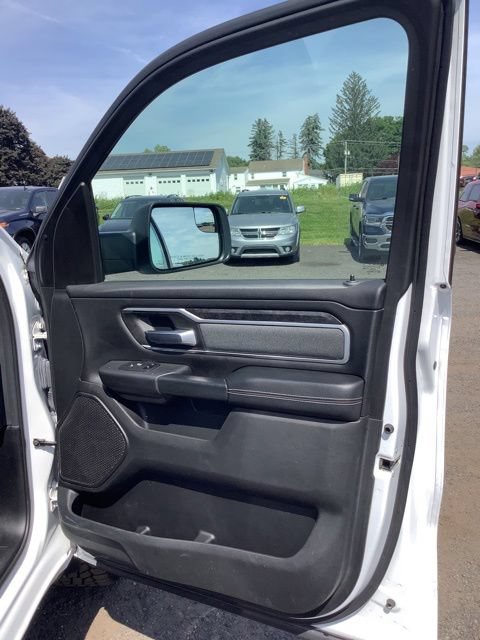 Used 2022 RAM 1500 Big Horn AWD/4WD image 17