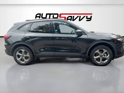 Used 2025 Ford Escape ST-Line AWD/4WD image 8