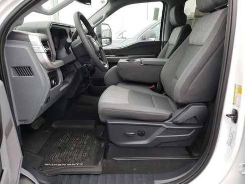 New 2026 Ford F350 XLT w/ XLT Premium Package AWD/4WD image 14