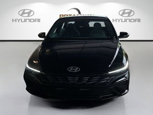 New 2026 Hyundai Elantra SEL Sport Premium FWD image 2