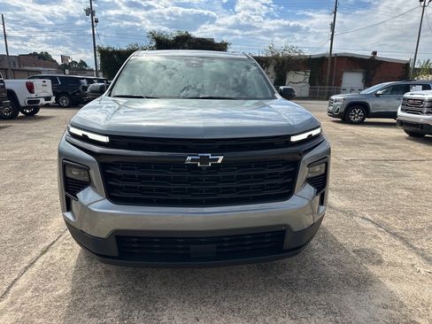 New 2026 Chevrolet Traverse LT w/ Midnight/Sport Edition image 7