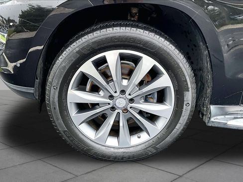 Used 2015 Mercedes-Benz GL 450 4MATIC image 11