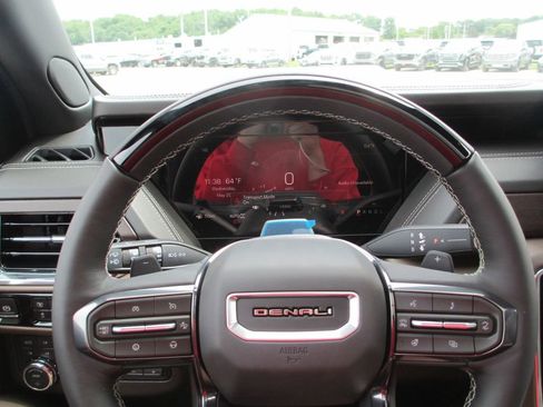 New 2026 GMC Yukon XL Denali Ultimate AWD/4WD image 18