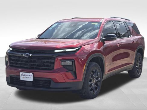 New 2026 Chevrolet Traverse LT w/ Midnight/Sport Edition FWD image 3