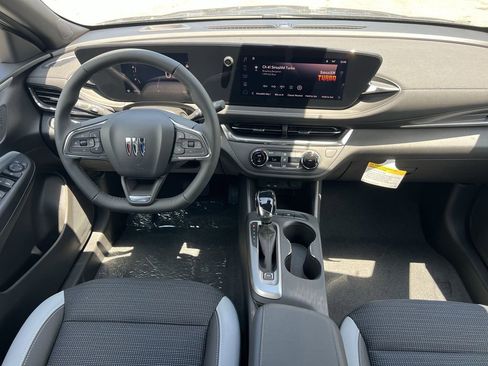 New 2025 Buick Envista Preferred w/ Convenience I Package image 2