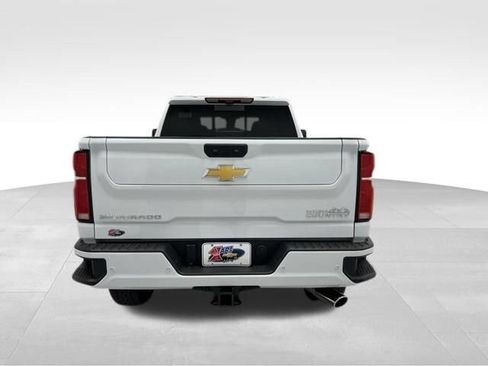 New 2026 Chevrolet Silverado 2500 High Country w/ High Country Premium Package AWD/4WD image 18