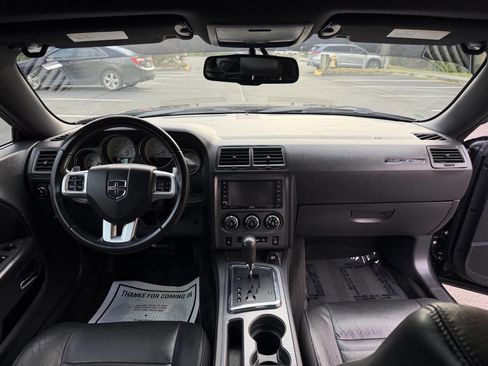 Used 2013 Dodge Challenger R/T Plus image 38