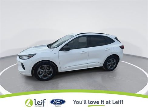 Certified 2023 Ford Escape ST-Line image 6