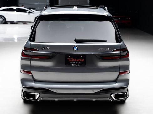 Used 2024 BMW X7 xDrive40i w/ M Sport Package AWD/4WD image 24