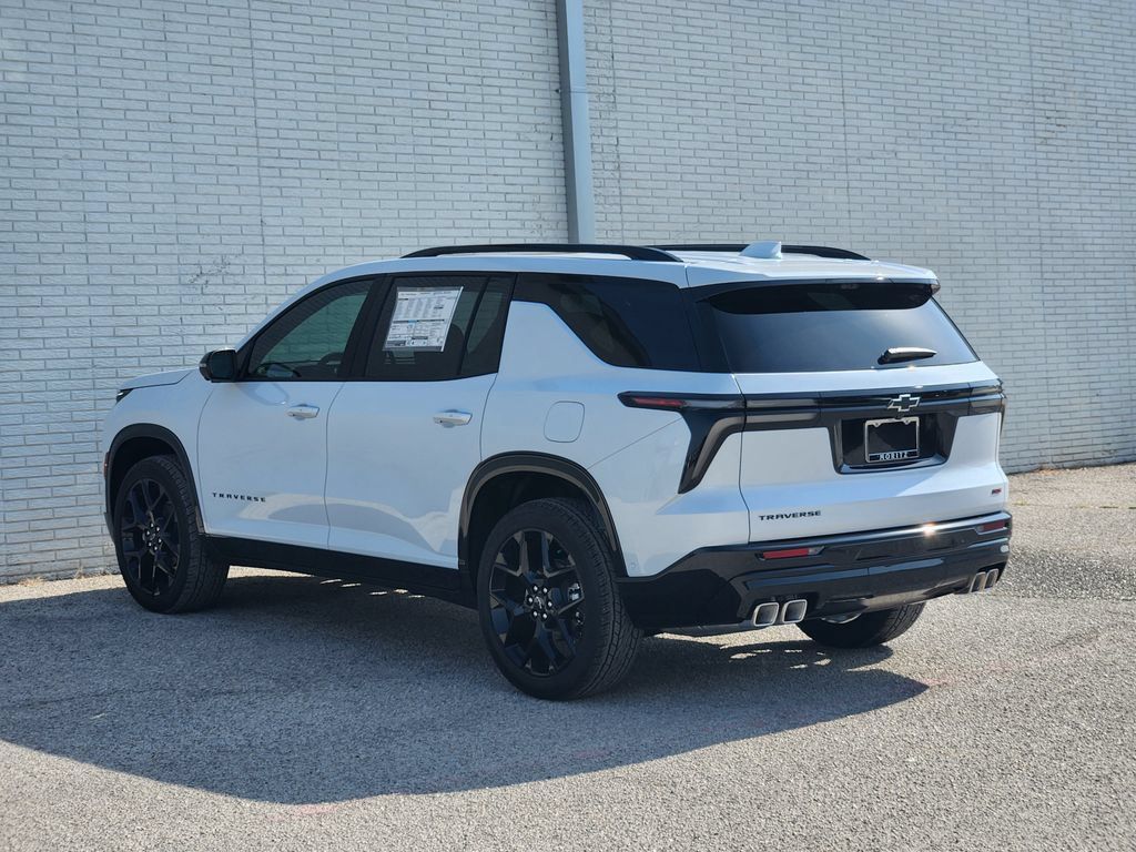 New 2026 Chevrolet Traverse RS FWD image 3