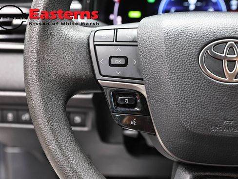 Used 2025 Toyota Camry LE FWD image 15