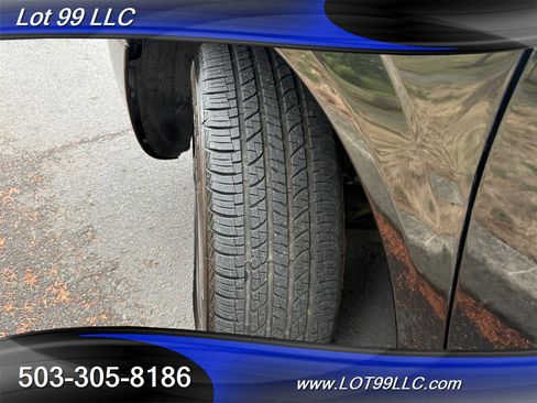 Used 2005 Dodge Grand Caravan SXT image 24