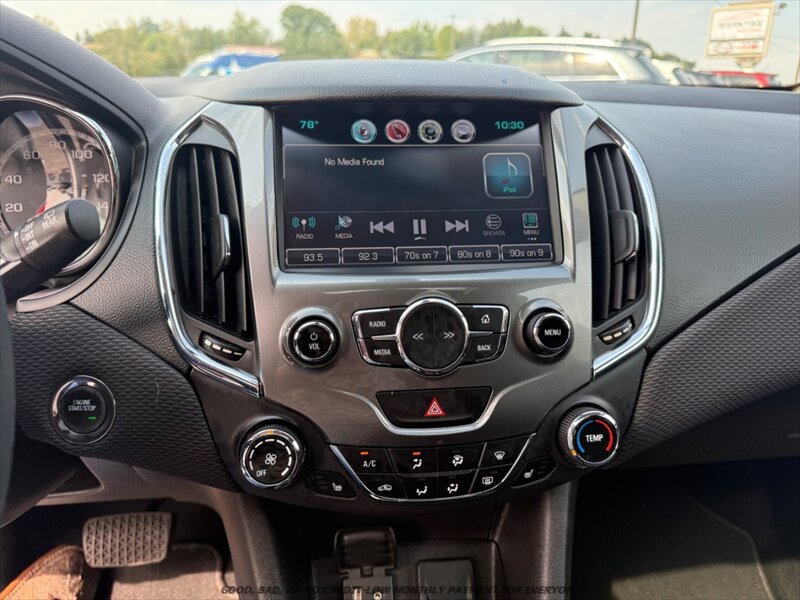 Used 2017 Chevrolet Cruze LT w/ Sun And Sound Package FWD image 26