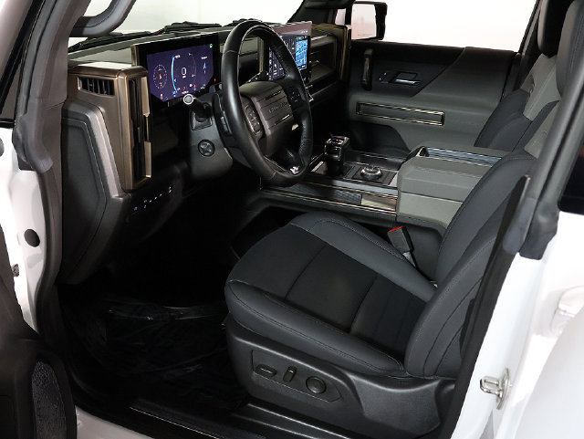 Used 2024 GMC Hummer EV 3X w/ LPO, Roof Cross Rail Package AWD/4WD image 13