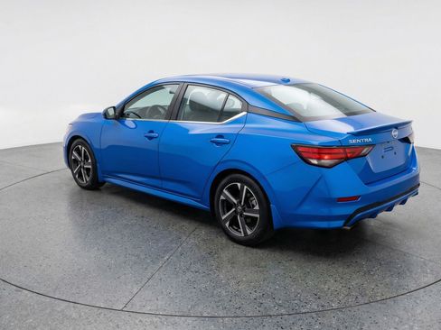 Used 2025 Nissan Sentra SV image 6