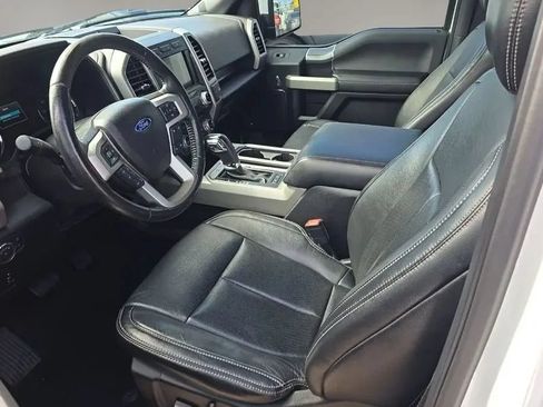 Used 2018 Ford F150 Lariat w/ Equipment Group 502A Luxury AWD/4WD image 5