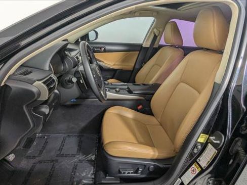 Used 2016 Lexus IS 200t RWD image 14