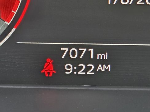 Used 2025 Audi SQ5 Premium Plus w/ Premium Plus Package image 34