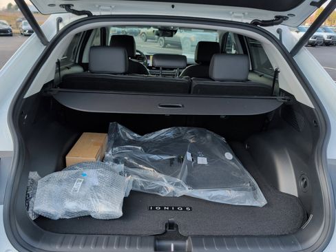New 2026 Hyundai Ioniq 5 Limited image 15