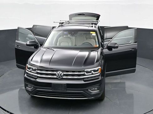 Used 2018 Volkswagen Atlas SEL Premium image 41