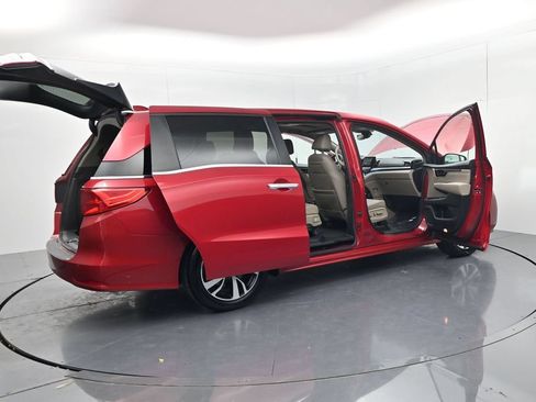 Used 2024 Honda Odyssey Touring image 63