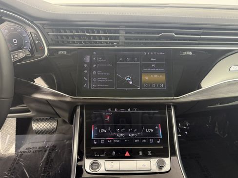 Used 2026 Audi Q7 3.0T Premium Plus w/ Premium Plus Package AWD/4WD image 19
