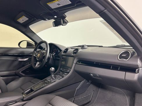 Used 2023 Porsche 718 Cayman image 25