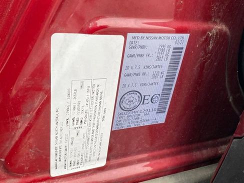 Used 2023 Nissan Murano SL image 25