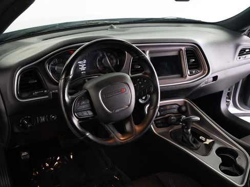 Used 2022 Dodge Challenger SXT w/ Blacktop Package image 13