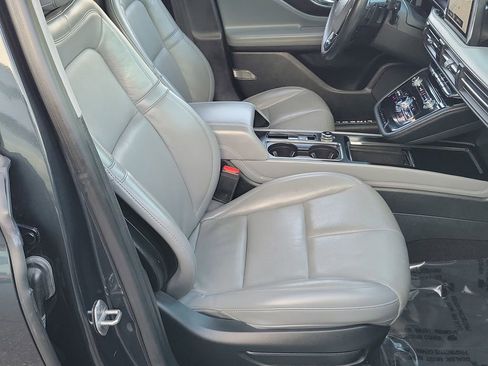 Used 2020 Lincoln Corsair Reserve image 18