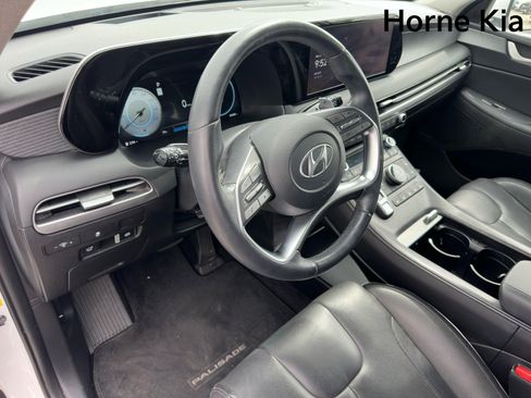Used 2023 Hyundai Palisade Limited FWD image 11