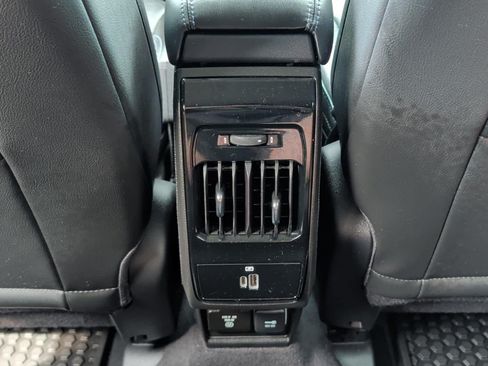 Used 2022 Jeep Compass Latitude w/ Convenience Group AWD/4WD image 29