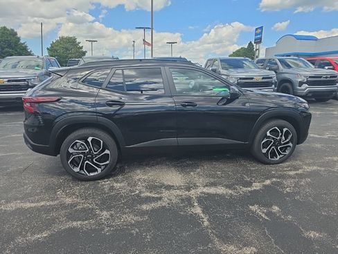 New 2026 Chevrolet Trax RS w/ Driver Confidence Package FWD image 9