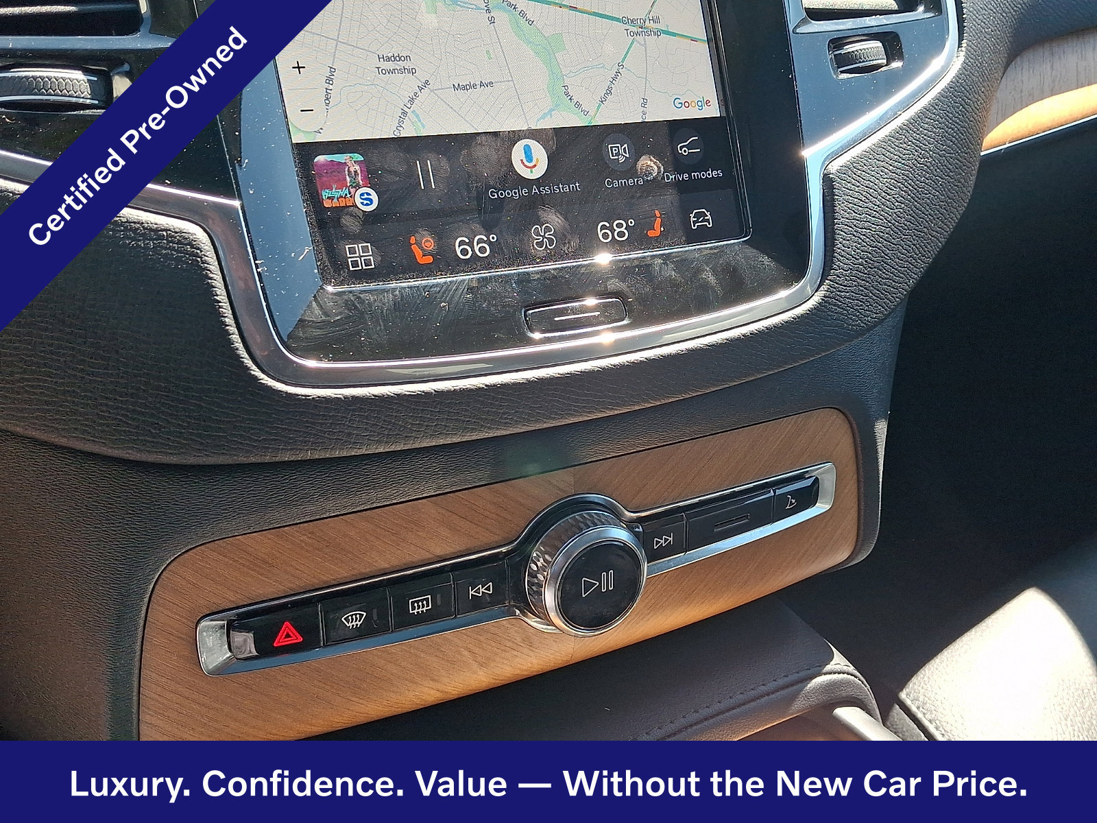 Certified 2023 Volvo XC90 B6 Plus w/ Protection Package Premier AWD/4WD image 17