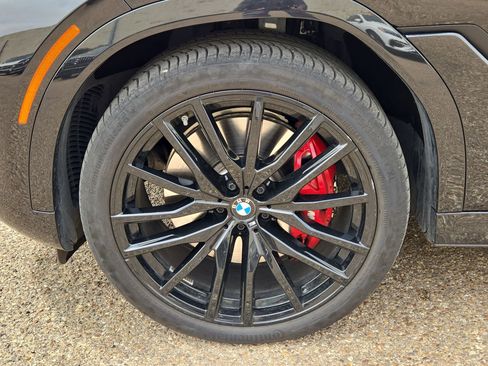 Certified 2024 BMW X6 M60i w/ Climate Comfort Package AWD/4WD image 11