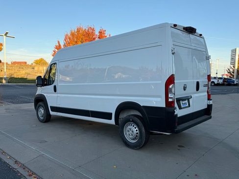 New 2026 RAM ProMaster 2500 w/ Convenience Group image 10