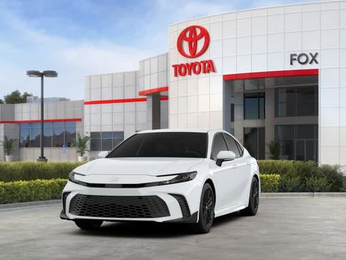 New 2026 Toyota Camry SE w/ Convenience Package image 18