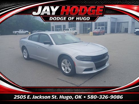 Used 2021 Dodge Charger SXT w/ Blacktop Package RWD image 1