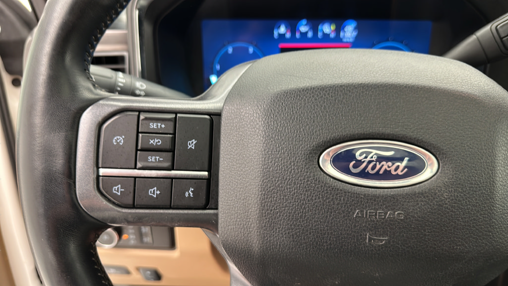 Used 2024 Ford F250 Lariat w/ Chrome Package AWD/4WD image 20