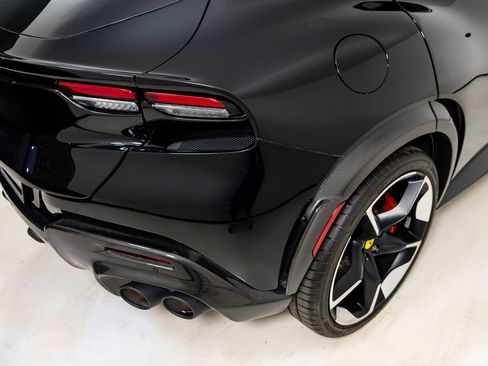 Certified 2024 Ferrari Purosangue image 26