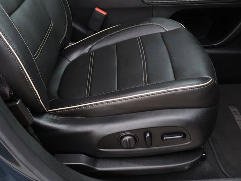 Used 2020 GMC Acadia Denali w/ Technology Package image 18