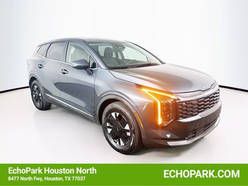 Used 2026 Kia Sportage LX FWD image 1