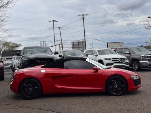 Used 2015 Audi R8 V8 w/ Extended Leather Package AWD/4WD image 8