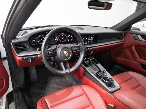 Certified 2023 Porsche 911 Carrera RWD image 4