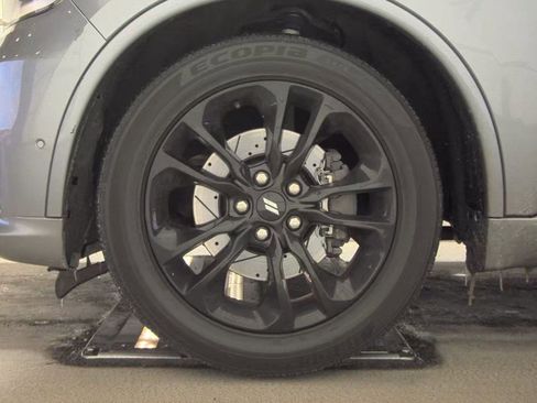 Used 2020 Dodge Durango R/T w/ Blacktop Package image 11