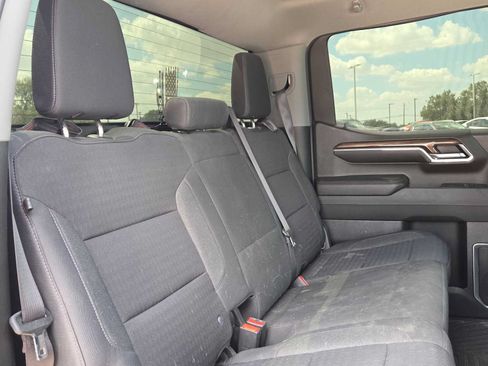 Used 2023 Chevrolet Silverado 1500 LT RWD image 17