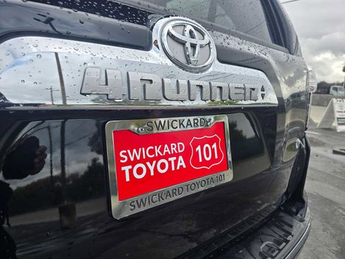 Used 2024 Toyota 4Runner Limited image 16