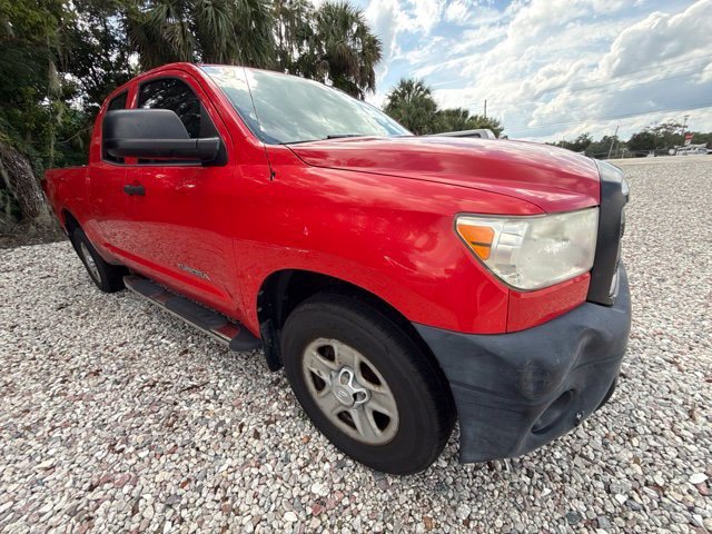 Used 2013 Toyota Tundra 2WD Double Cab w/ Tow Pkg image 3