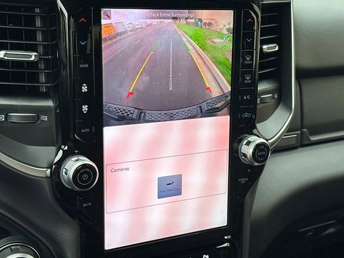 New 2025 RAM 1500 Big Horn image 18