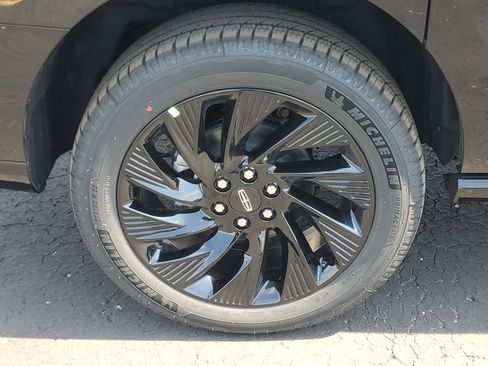 New 2026 Lincoln Navigator L Reserve AWD/4WD image 5